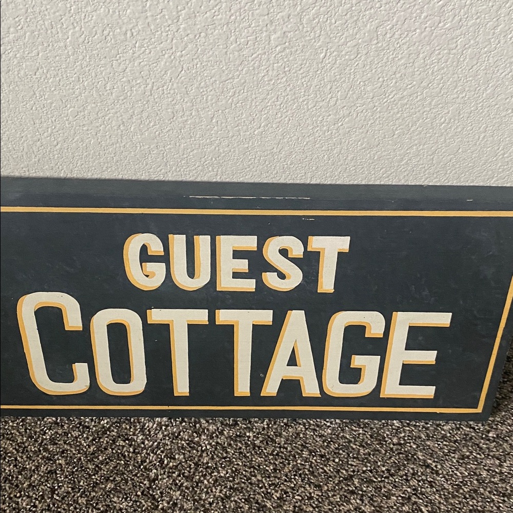 Guest Cottage Sign Distressed Welcome Guests - Picture 5 of 10
